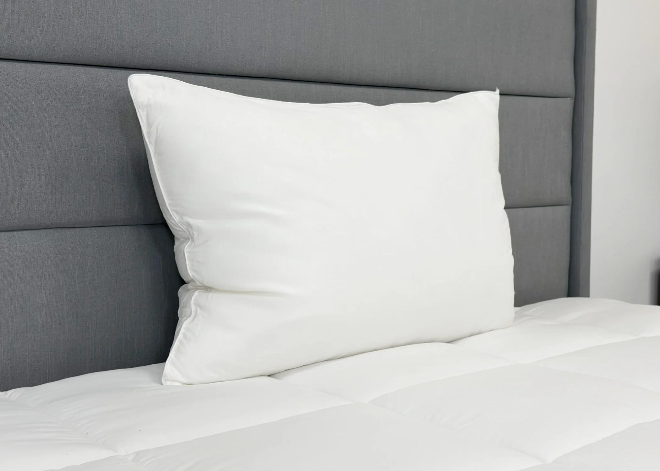 JS Fiber "Ultra Down" Polyester Pillow | Firm - Image 2