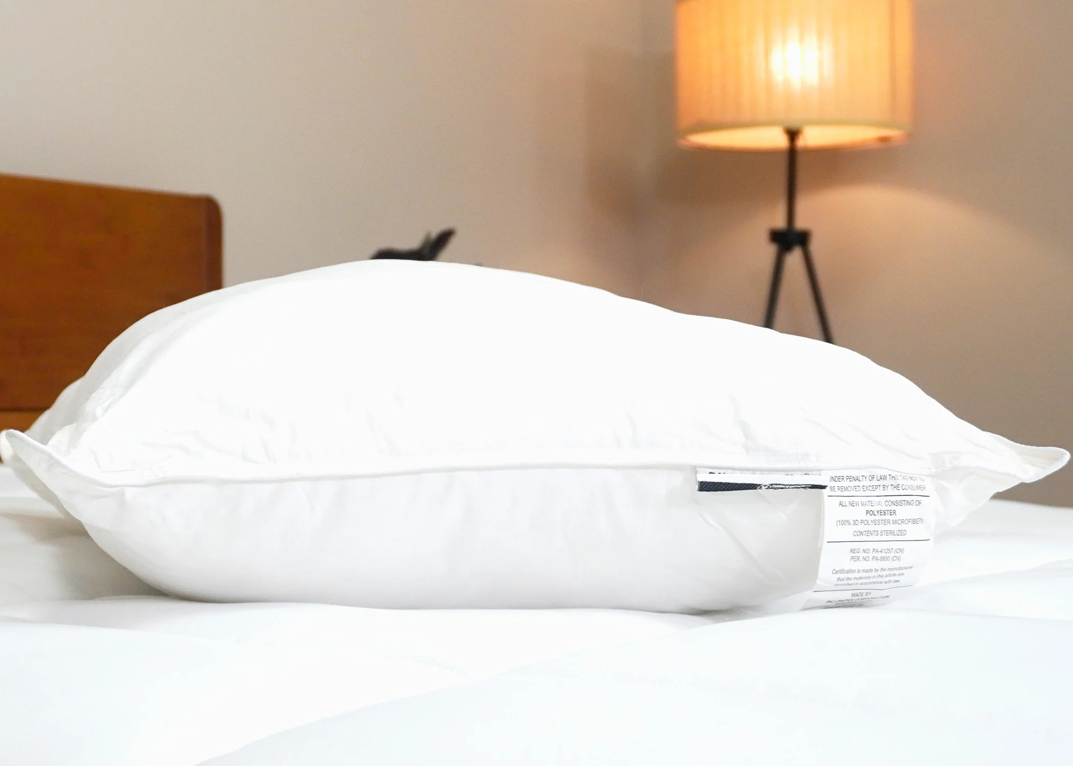 Pillowtex Like Down Pillow - Image 2