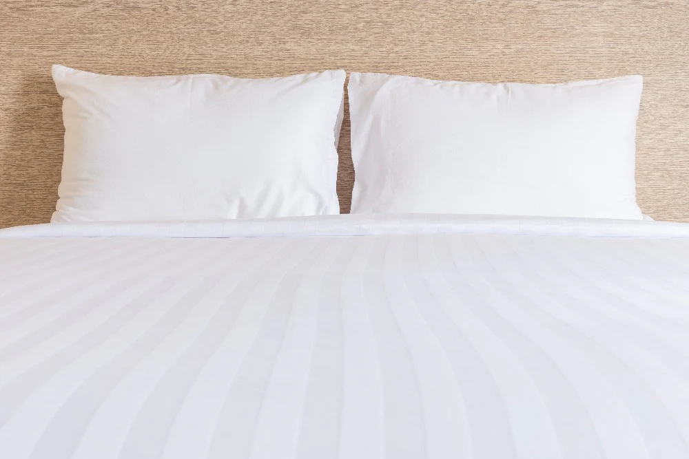 Manchester Mills Prelude II Blanket | Oversized - Image 2